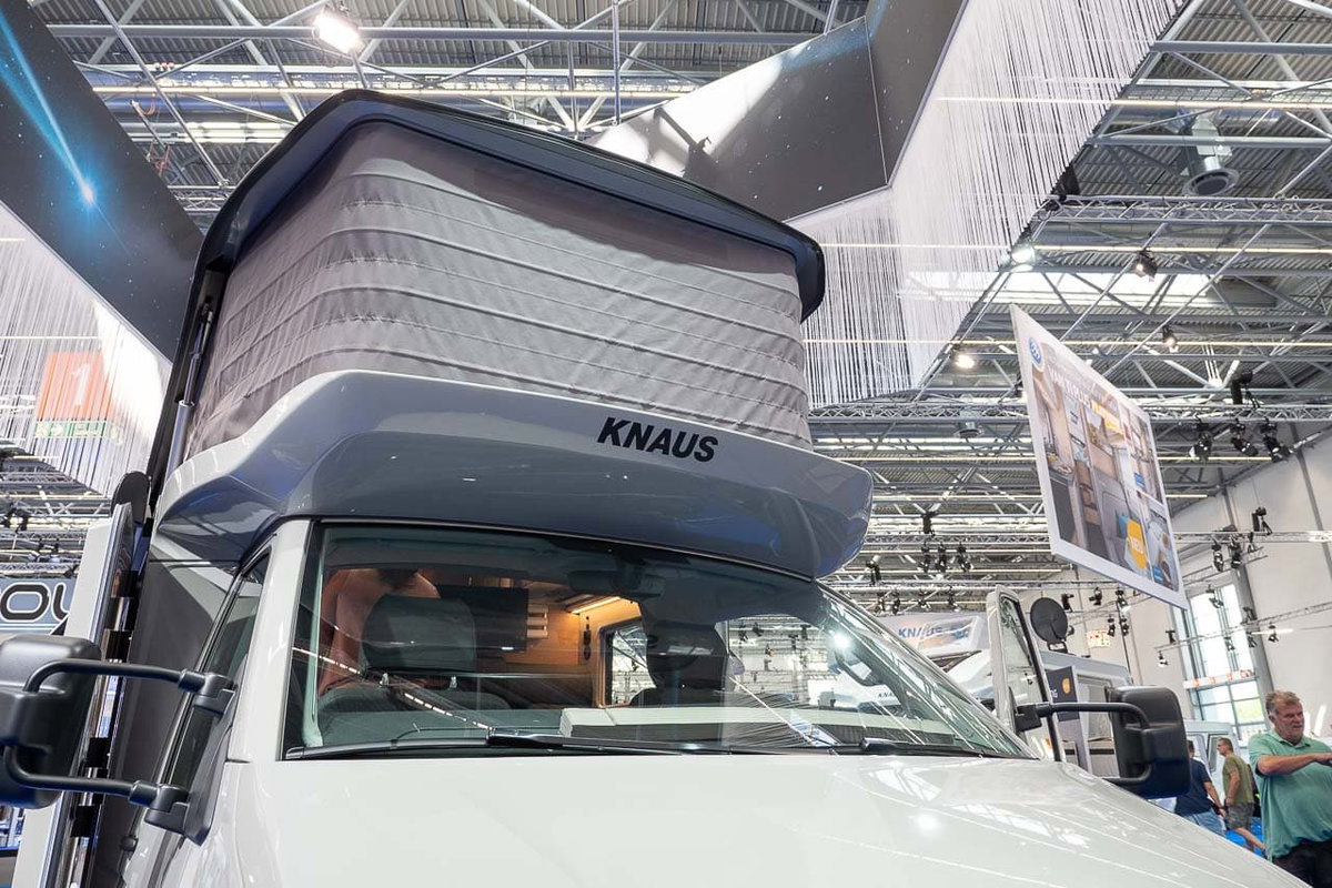 Knaus Tourer CUV Hubdach