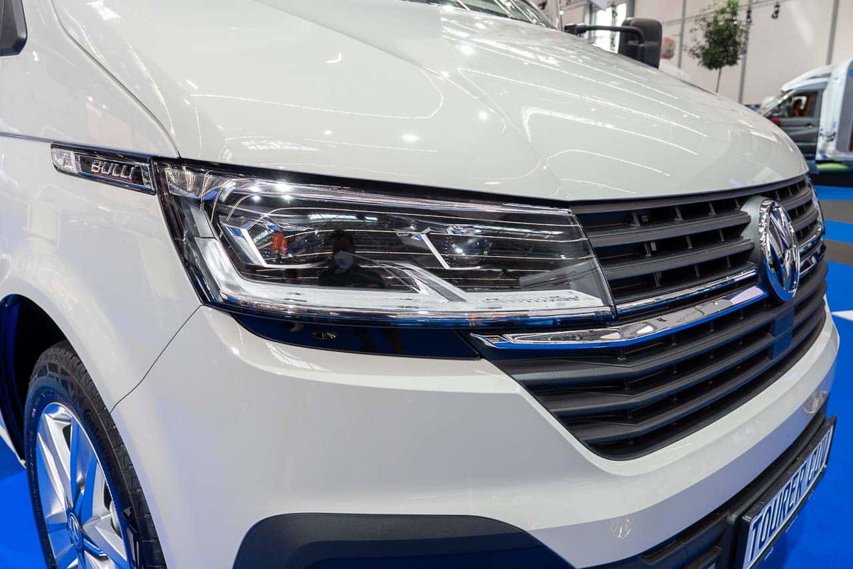 Knaus Tourer CUV Scheinwerfer vorne