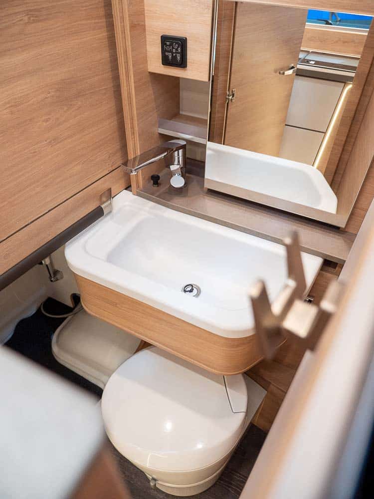 Knaus Tourer CUV Waschbecken verschiebbar