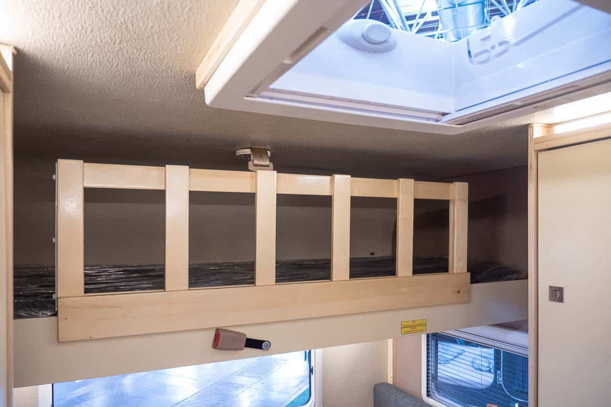 Pinocaravan Pi XL Etagenbett