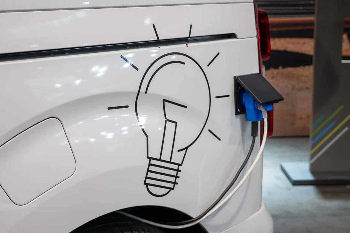 Pössl e-Vanster Strom