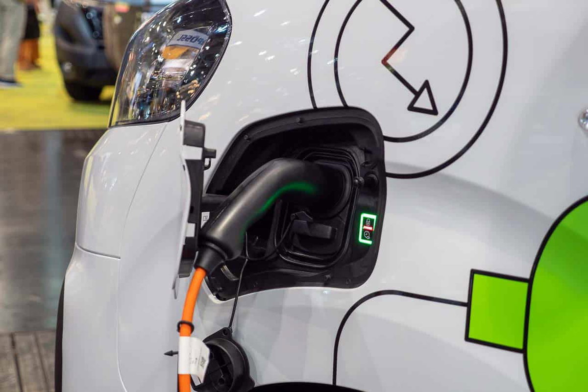 Pössl e-Vanster Stromanschluss