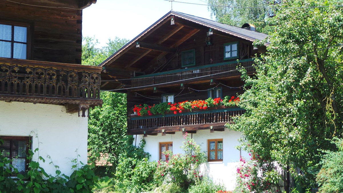 Häuser im Lallinger Winkel