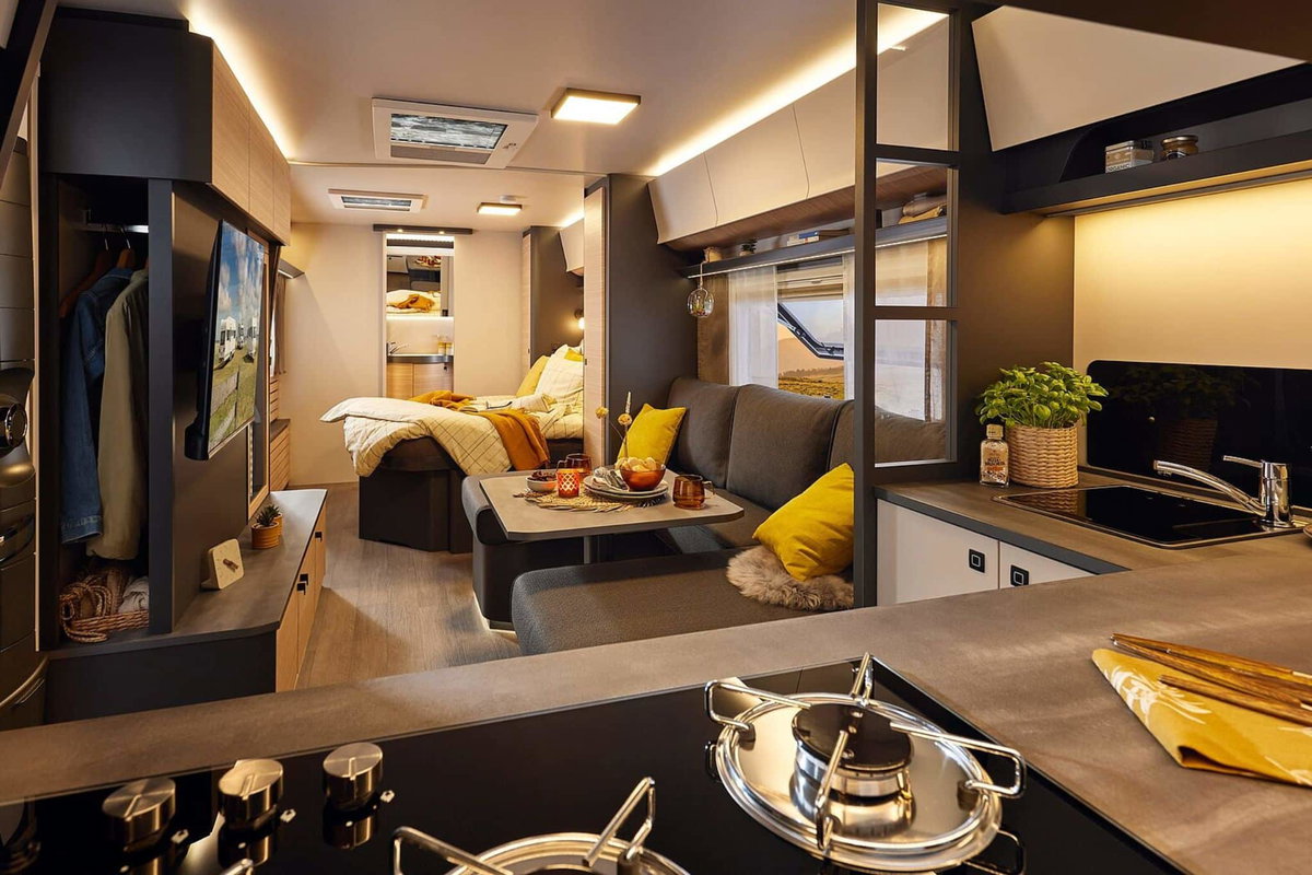 Modern und gemütlich mit einem Hauch von Luxus.