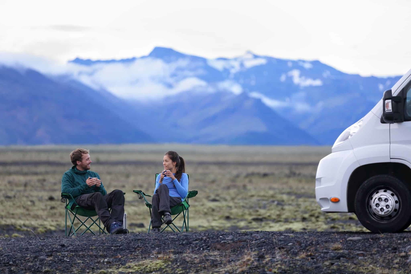 Platzsparend und praktisch: Faltbare Alltagshelfer für das nächste Camping-Abenteuer!