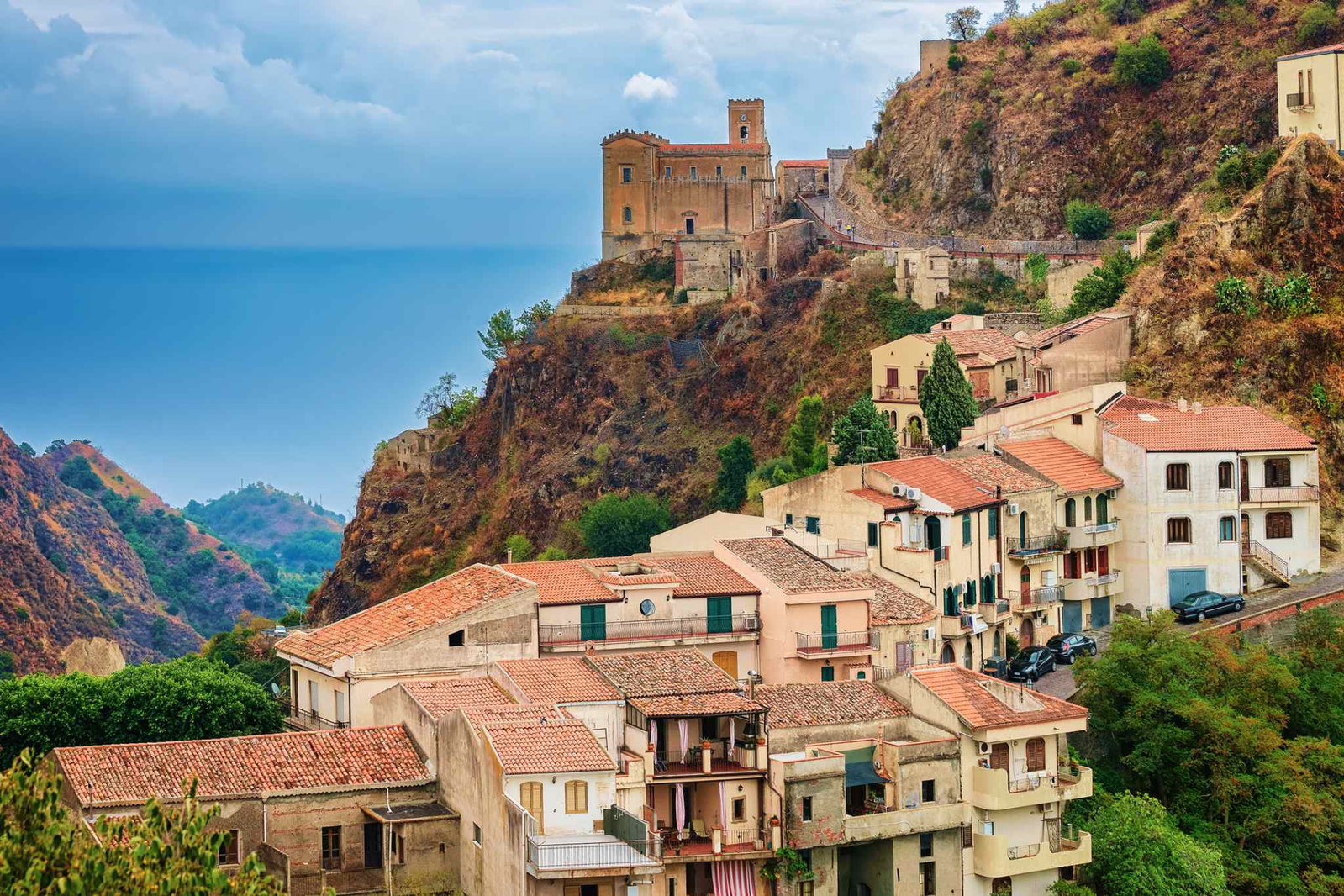 Die schönsten Mittelalterdörfer in Italien – mit Camping- und Stellplatz-Tipps