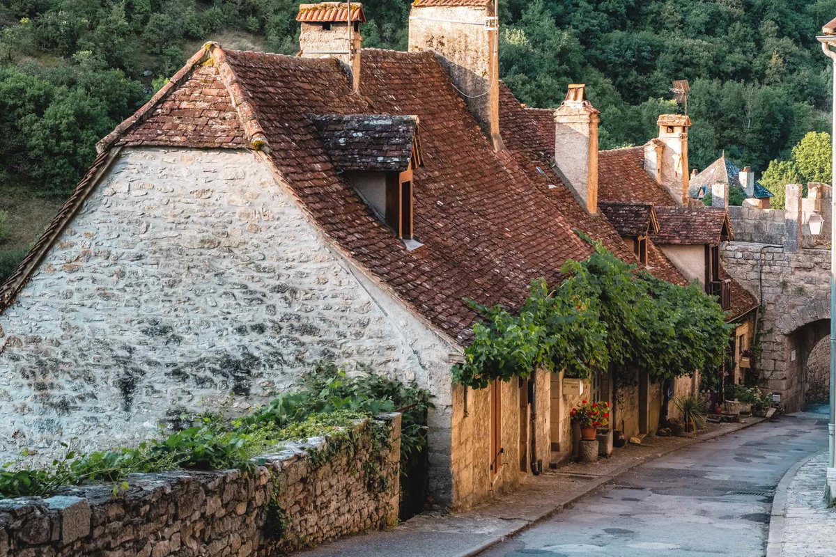 Diese Häuser in Rocamadour haben einen einzigartigen Flair © Teddy Verneuil / Lot Tourisme