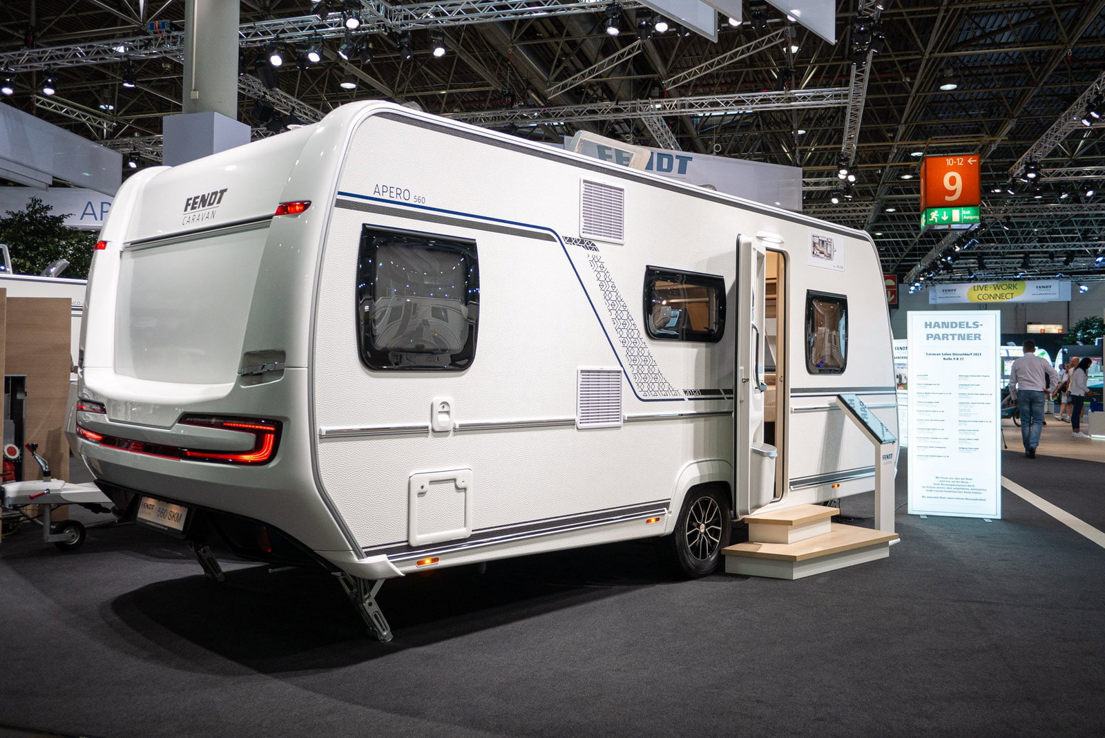 Fendt Apero 560 SKM (2024): familienfreundlicher Wohnwagen mit Etagenbett - mit 360°-Tour!