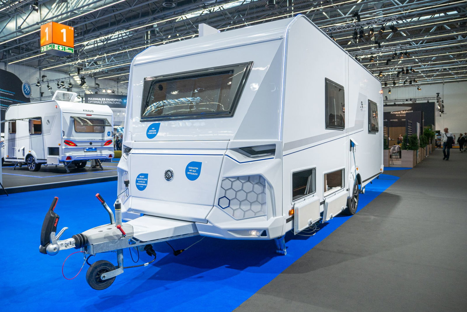 Knaus Yaseo 500 DK (2024): gasfreier Wohnwagen mit geringem Gewicht - mit 360°-Tour!