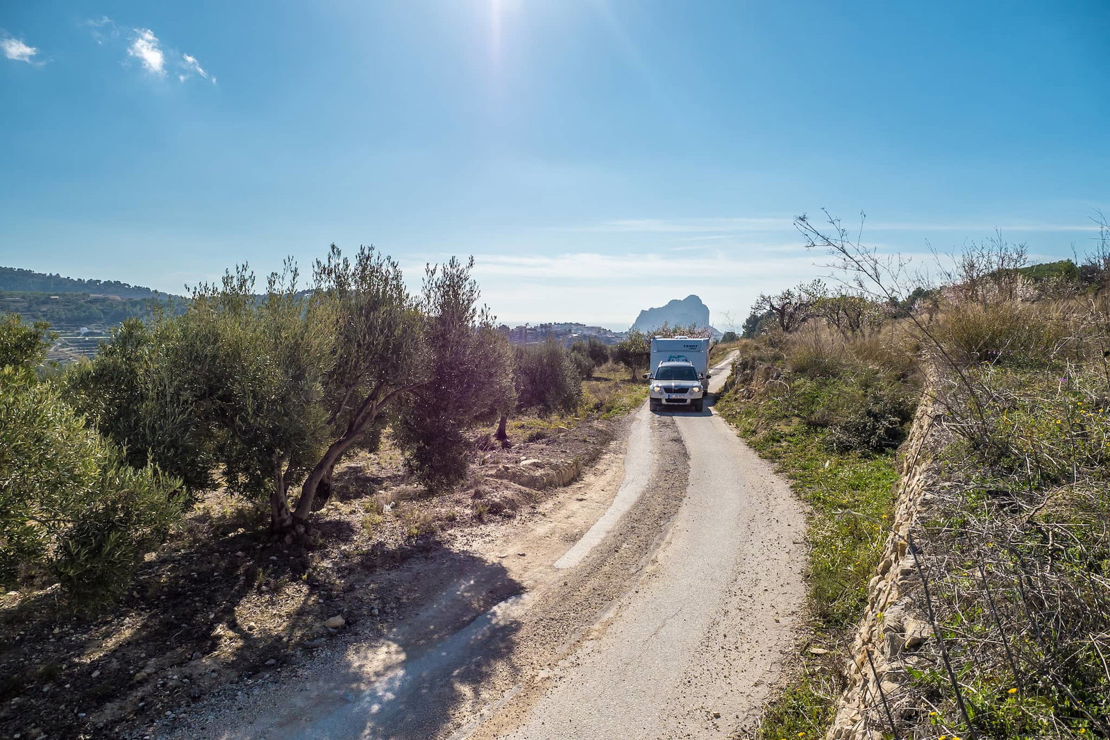 Auf der Suche nach Wärme: Die Top-Wohnmobildestinationen für den Campingwinter in Europa