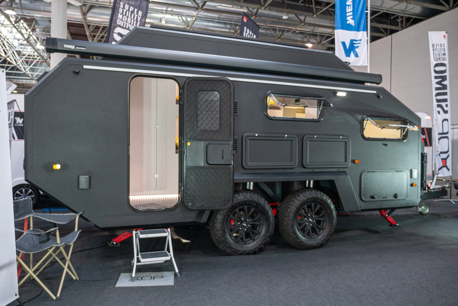 XOP Sumo (2024): autarker Offroad-Wohnwagen auf Schwerlast-Tandemachse - mit 360°-Tour!