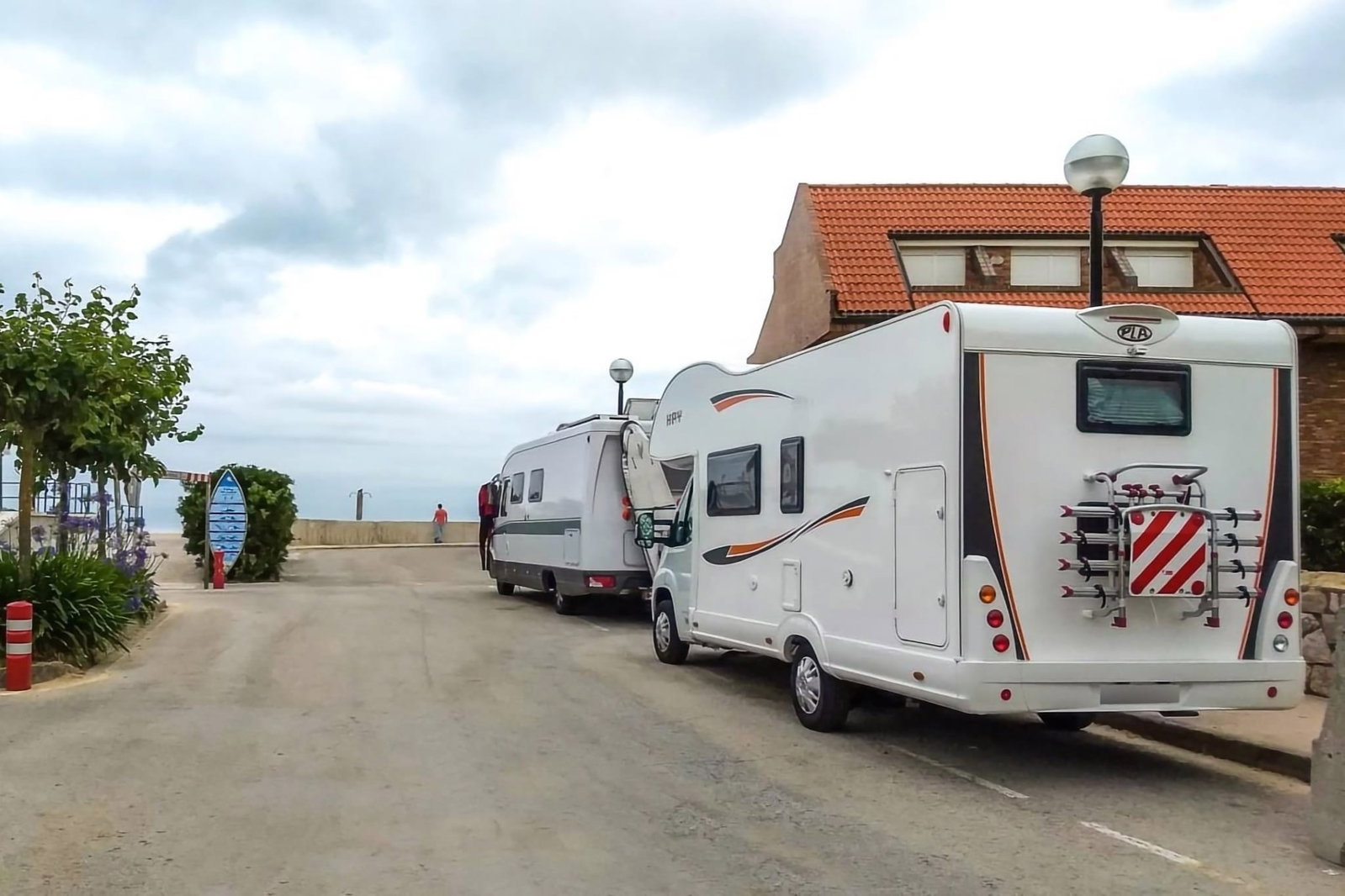 Wohnmobil parken in Deutschland: Wie lange darf ein Wohnmobil auf einem öffentlichen Parkplatz stehen?