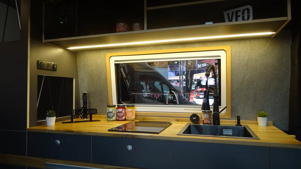 VEO Vans Explorer Yeti