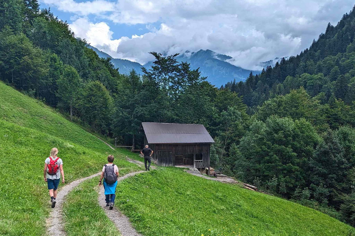 an Vorarlberger Hütte