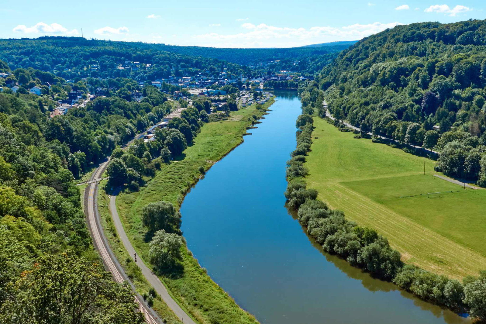 Entdecke die Vielfalt: Camping an der Weser mit allem Drum und Dran