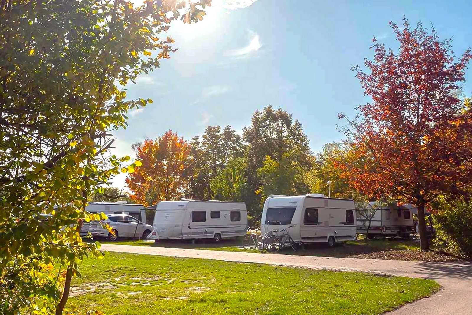 Campingplatz-Einmaleins: Die wichtigsten Regeln für Camper
