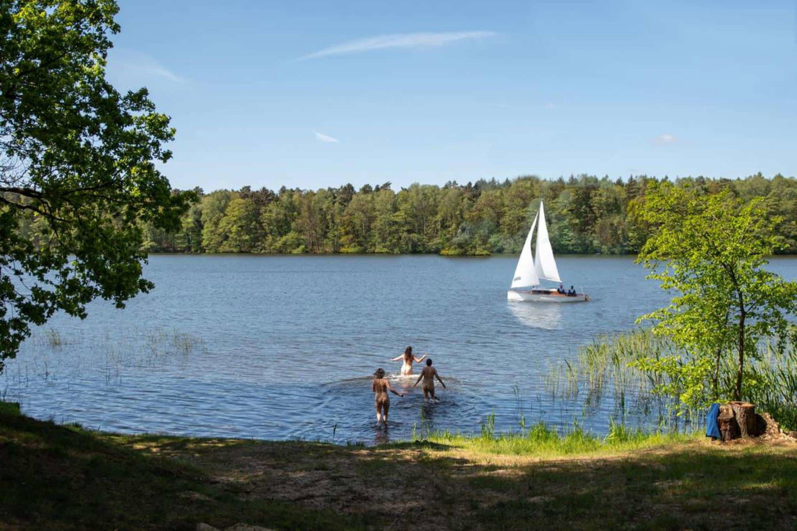 Kleine, feine FKK-Campingplätze in beliebten Regionen Deutschlands und Europas