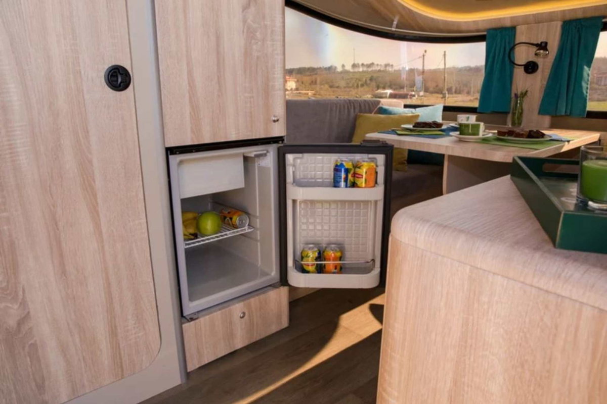 Wohnwagen Türkei Carpento Caravan innen