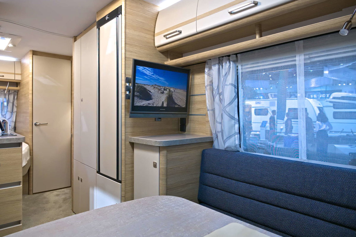 Fendt Bianco Activ 495 SFE (2025) TV Caravan Salon 2024