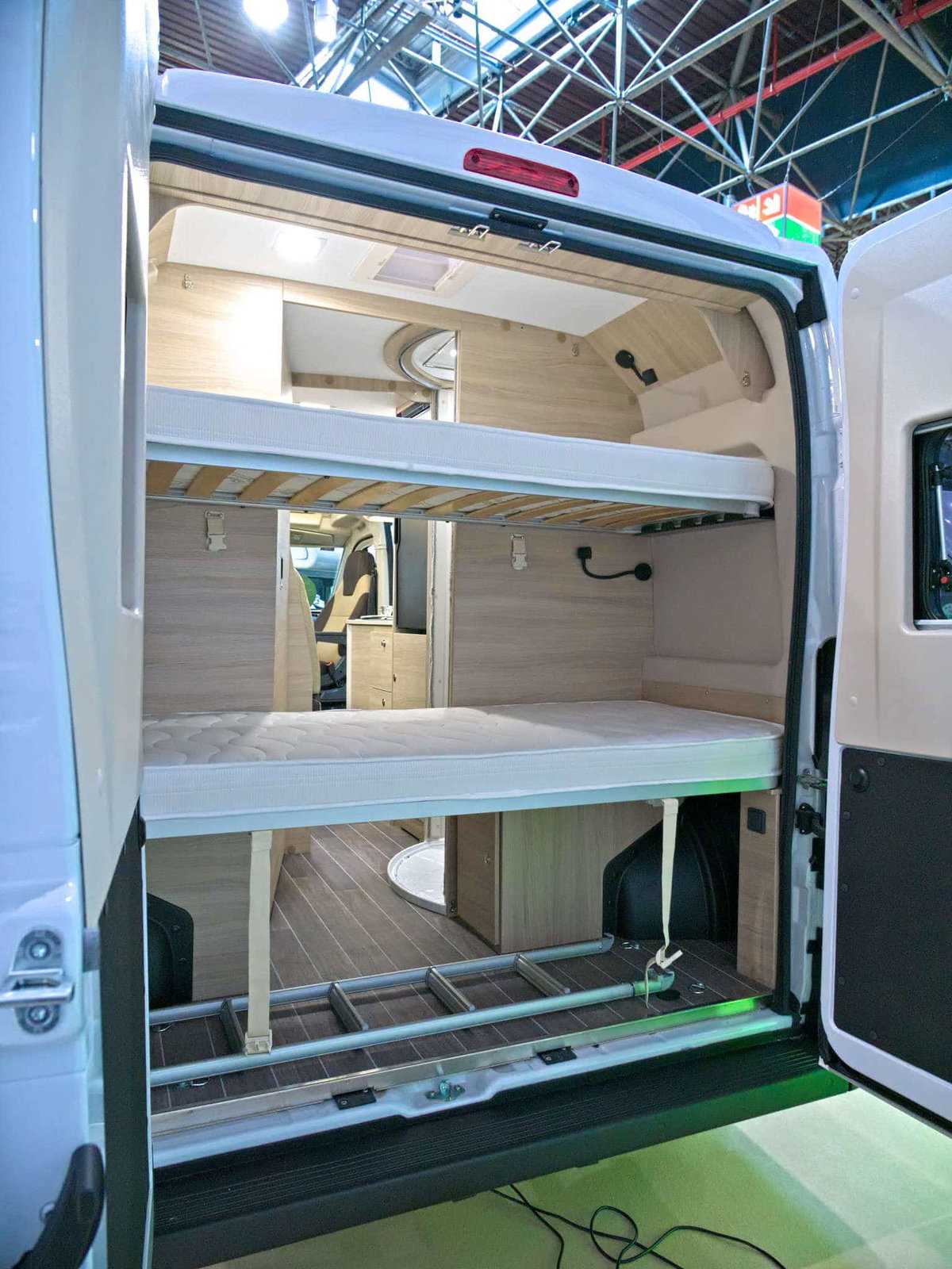 Forster Flip FV 599 VB5 (2025) Etagenbett im Heck Caravan Salon 2024