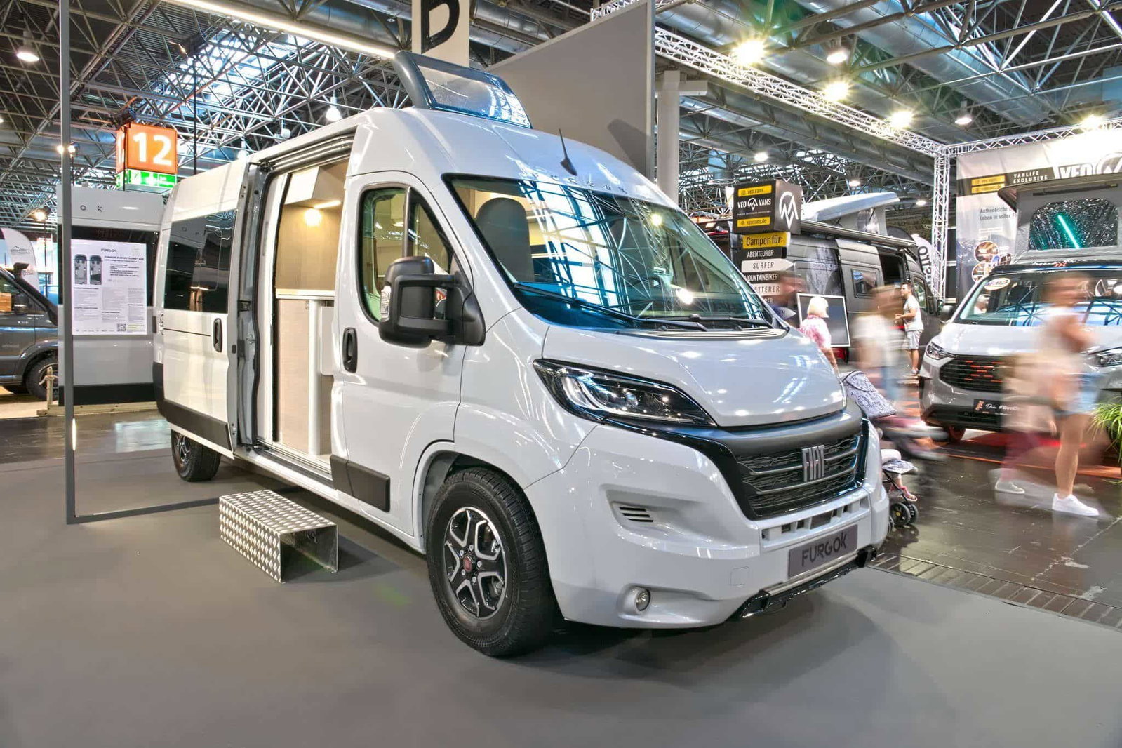 FurgoK X-Sportlong 600 (2025) - Praktischer Kastenwagen mit viel Stauraum und genialer Klappdusche