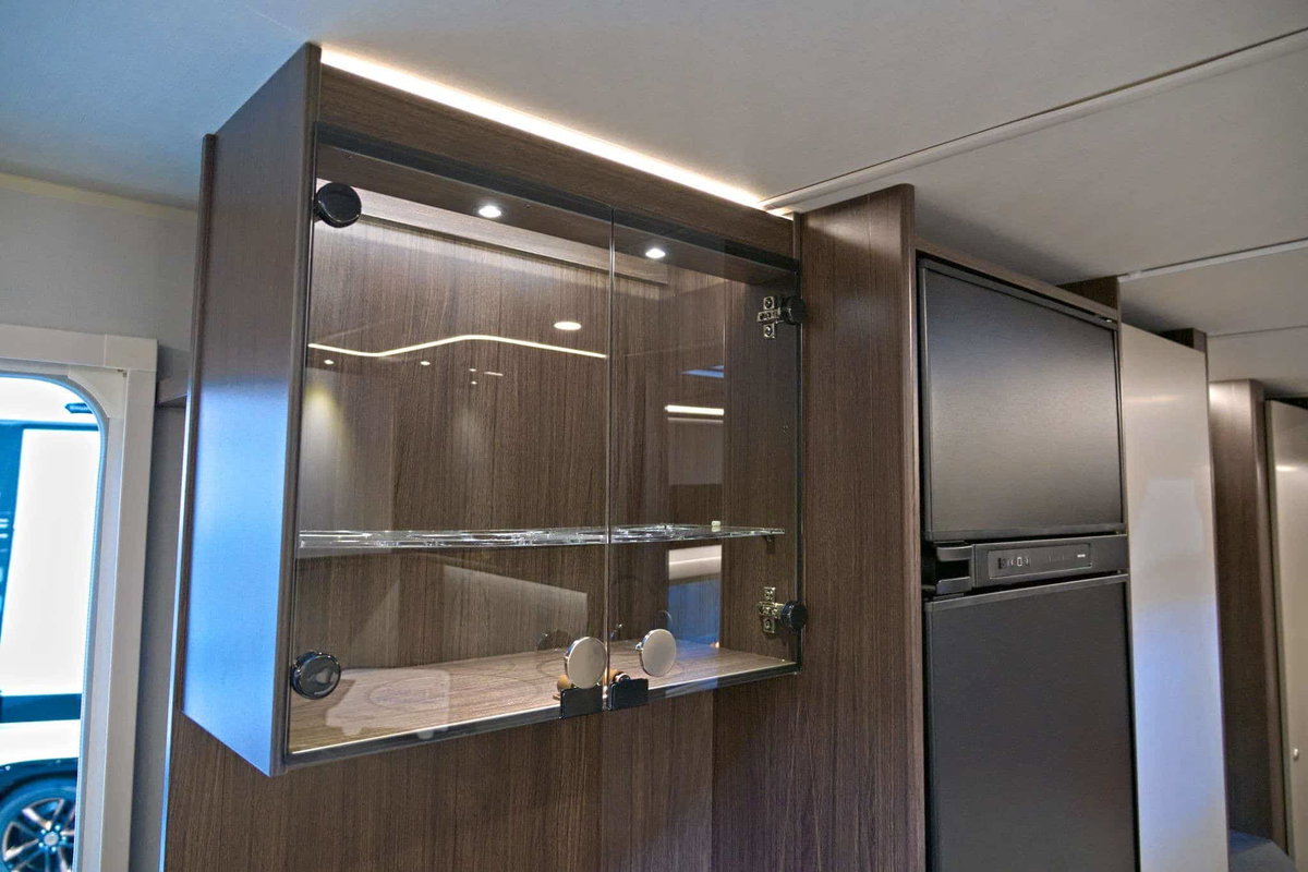 Polar Blueline 590 BFW (2025) Vitrine Caravan Salon 2024