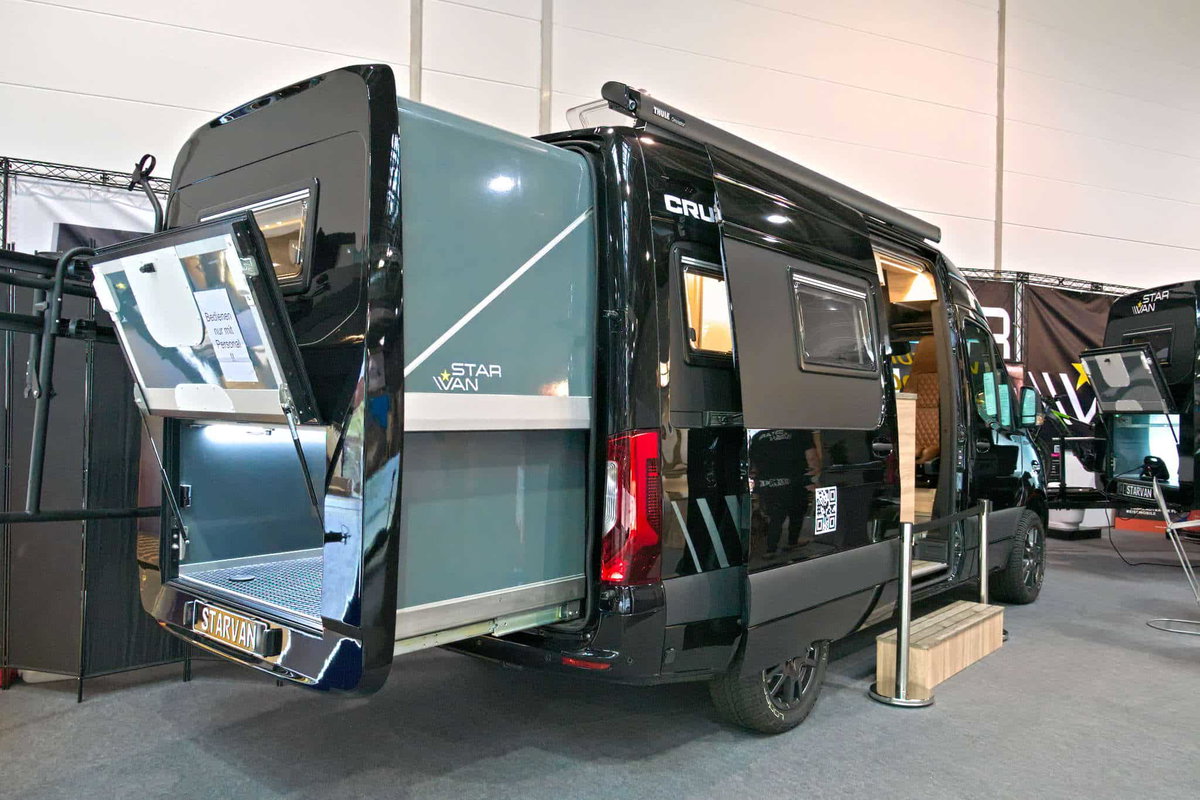 StarVan Cuiser 2025 Slide-Out Caravan Salon 2024