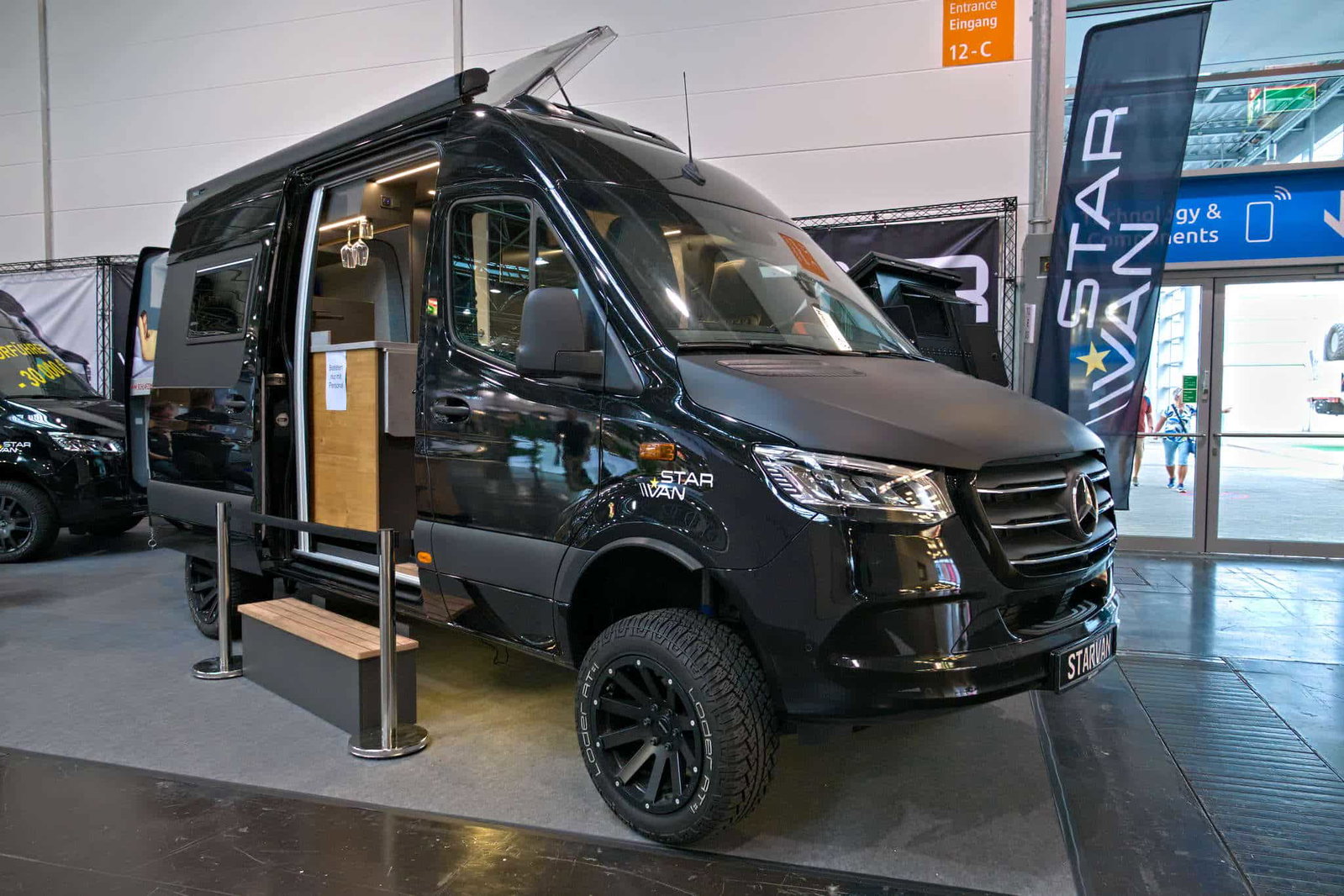 Starvan Cruiser & Rebel 4x4 (2025): Mehr Wohnraum dank Slide-Out im Heck