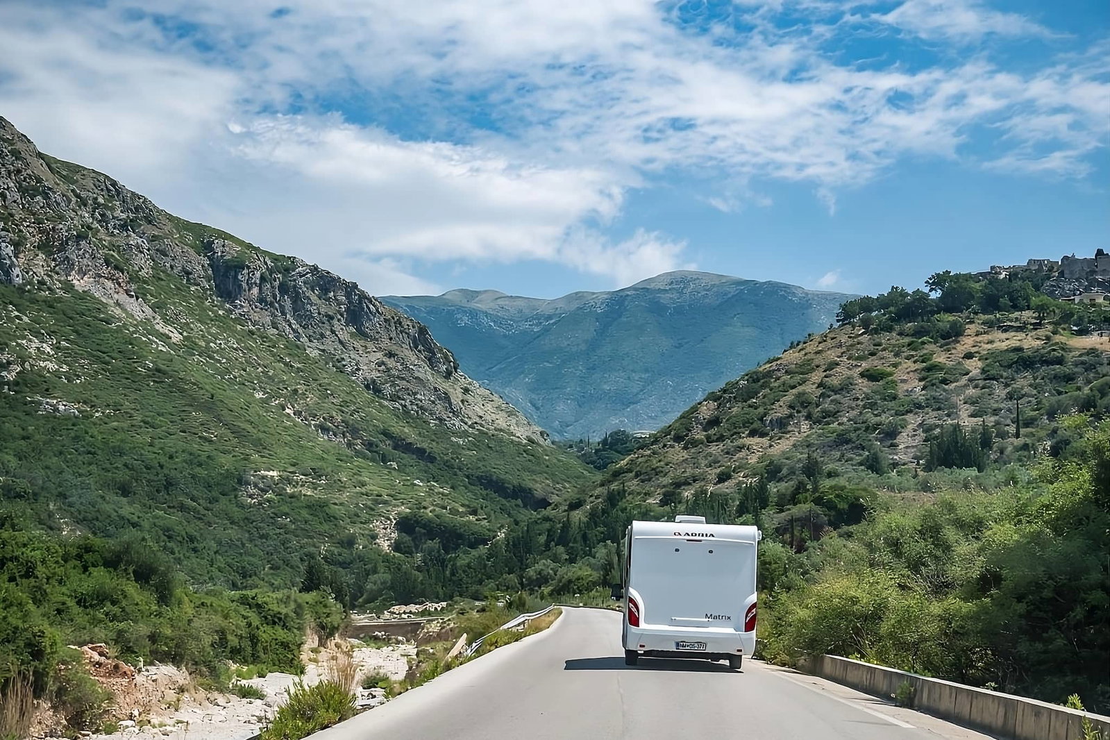 Camping in Albanien: Sicherheit, Sehenswürdigkeiten, Stellplatztipps