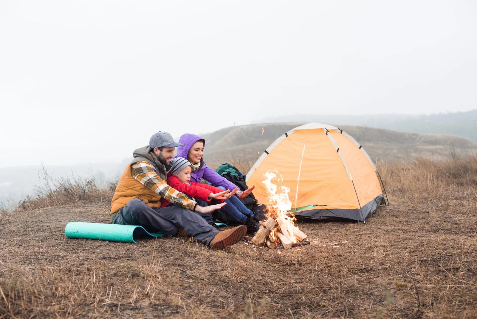 Tipps für die richtige Campingausrüstung: Was du fürs Zeltcamping wirklich brauchst