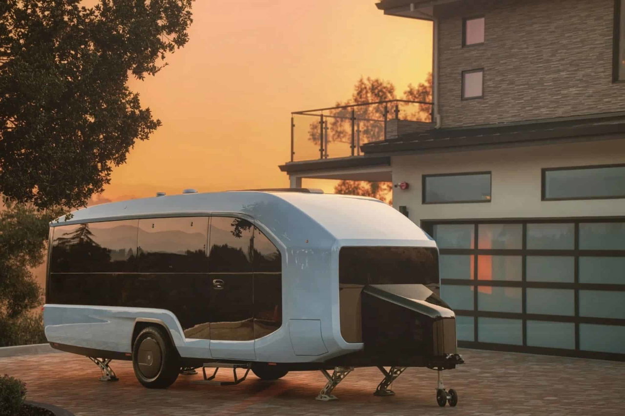 Tesla fürs Camping? Der Pebble Flow Wohnwagen könnte die Branche umkrempeln