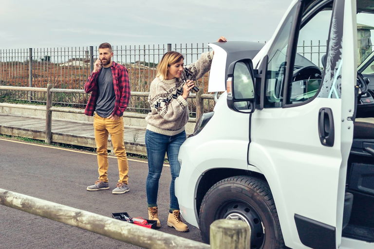 Sicher unterwegs mit der RMV: Die optimale Versicherung für Wohnmobile, Caravans und Dauercamper