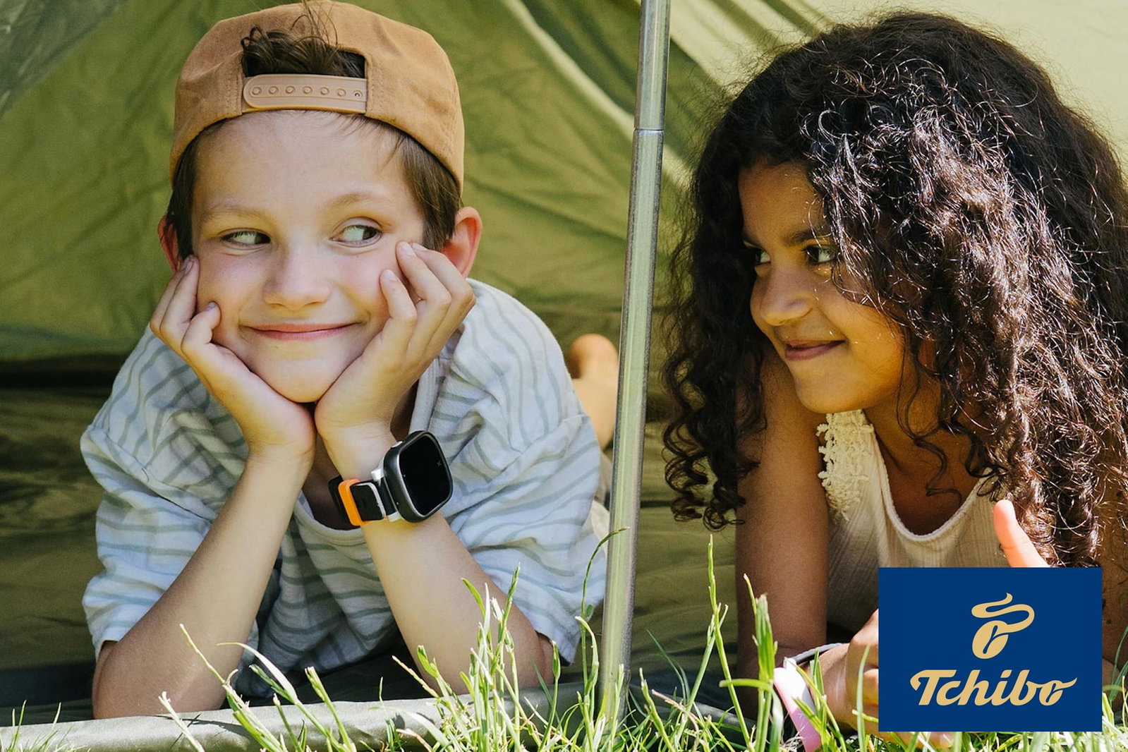 Mehr Sicherheit für kleine Abenteurer: Diese Kinder-Smartwatches von Tchibo sind perfekt für den Campingurlaub