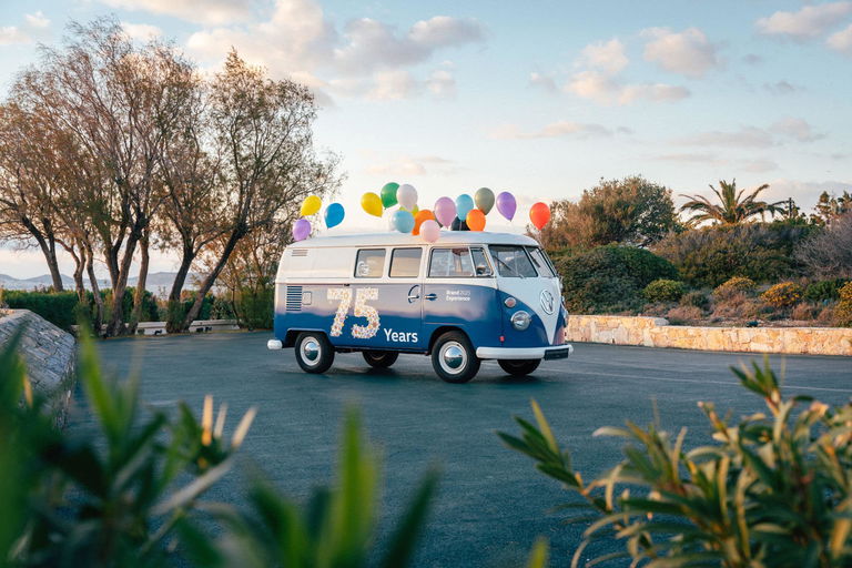75 Jahre Bulli: Vom Hippie-Symbol zum High-Tech-Transporter