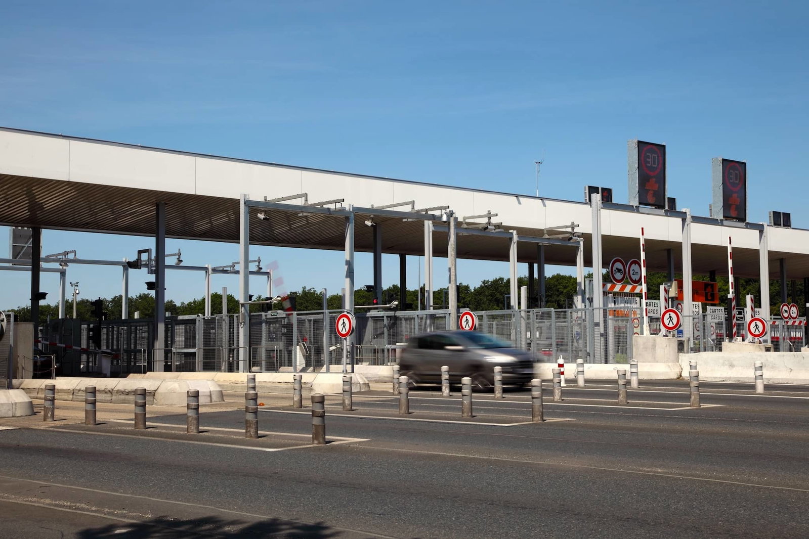 Neue Free Flow Maut in Frankreich: So vermeidest du teure Knöllchen beim "flux libre"