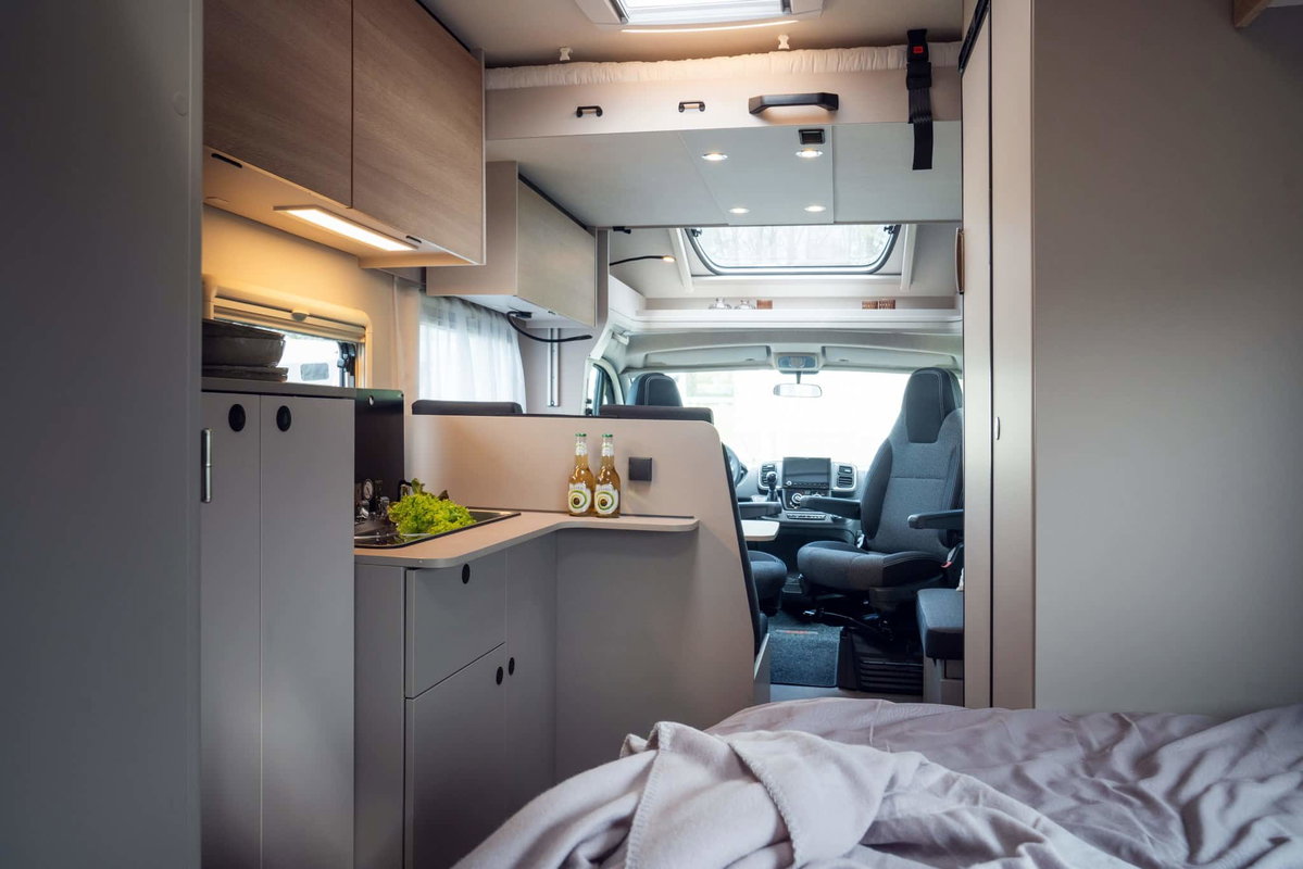 LMC Tracer 680DL (2026) - Innenansicht von hinten