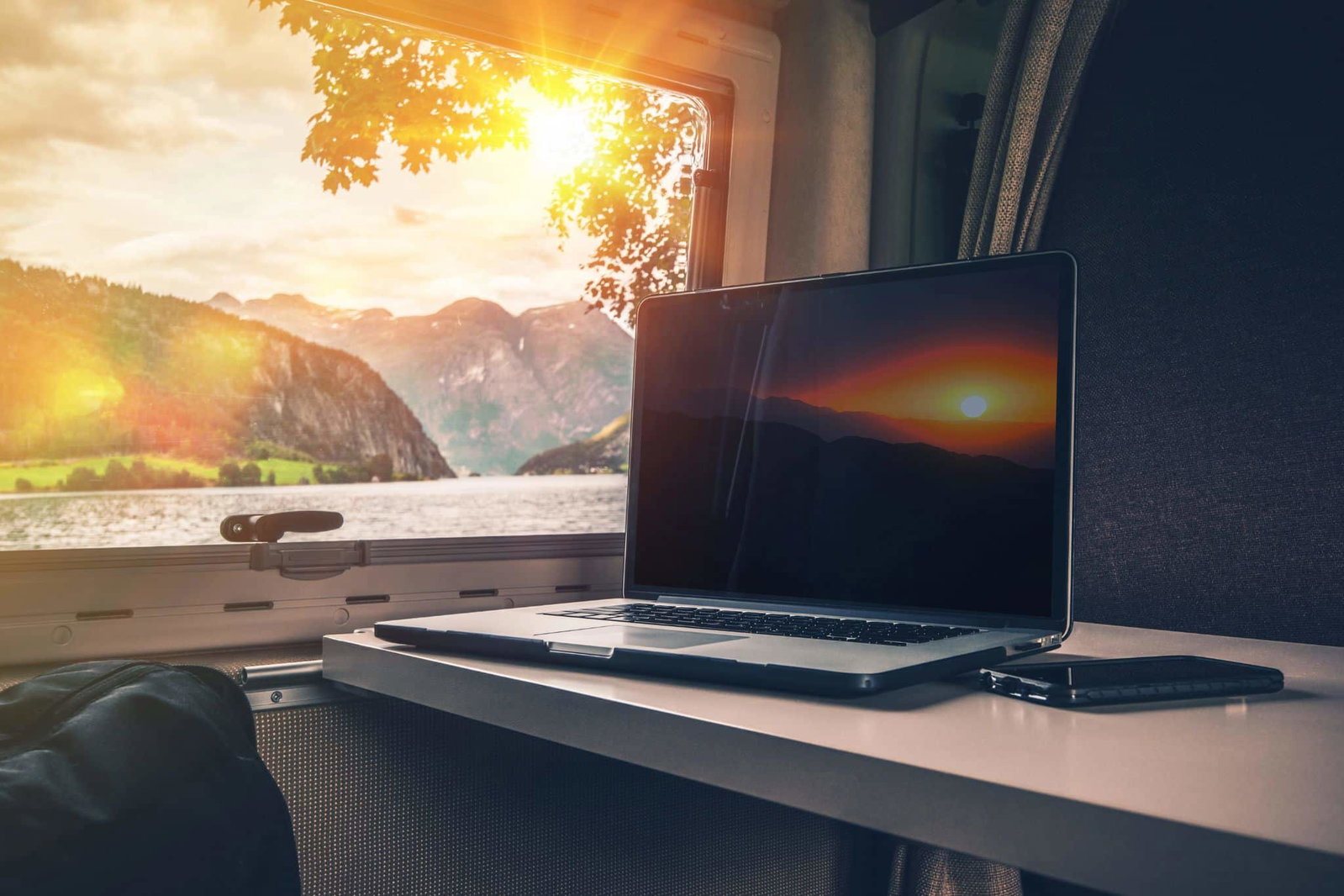 Technik-Deals für Camper: Diese Multimedia- und Stromlösungen sind bei Camping Wagner jetzt stark reduziert