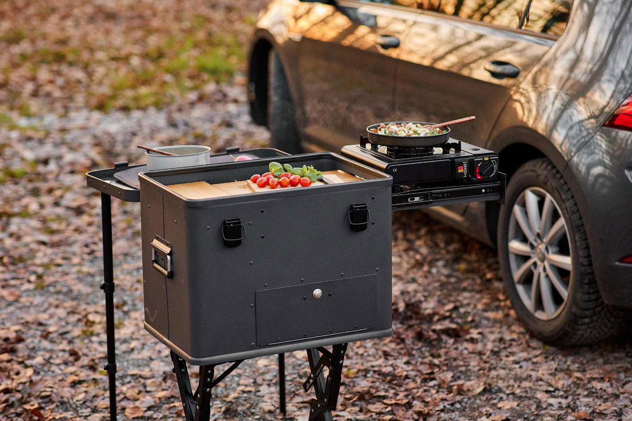 Für deine individuelle Arbeitshöhe: der Kitchenbox-Ständer.