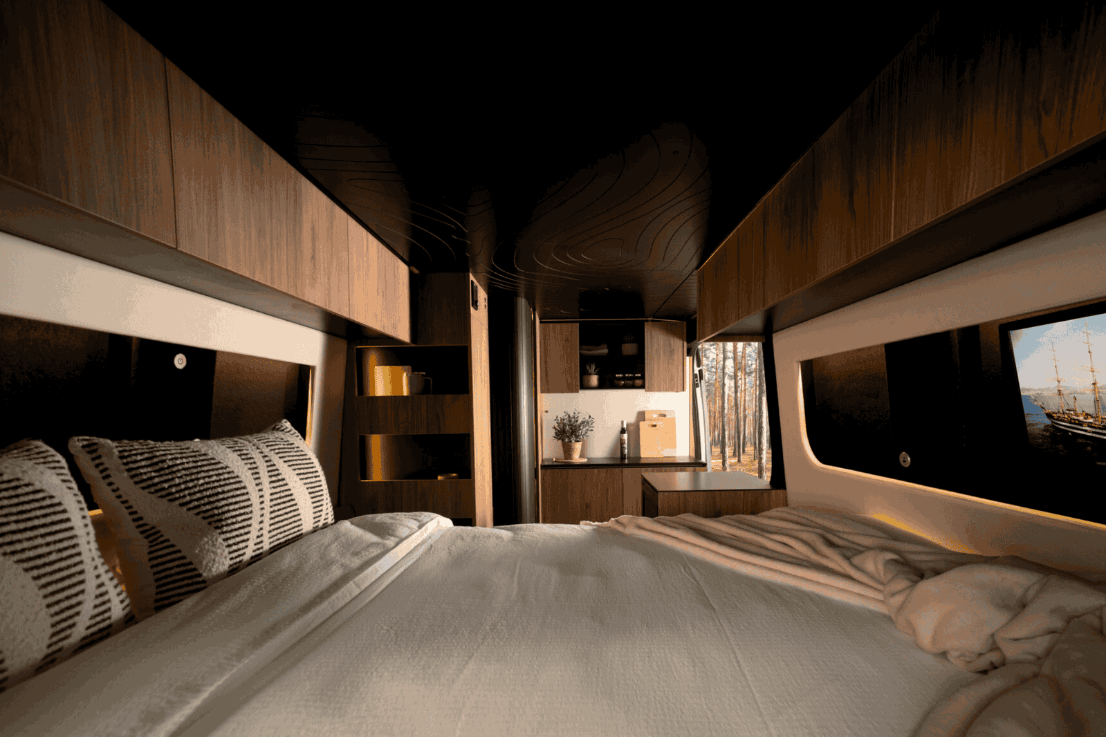 Günstiges China-Wohnmobil mit Luxus-Ausbau – Cíclope Camper bringt Maxus Deliver 9 auf neues Level