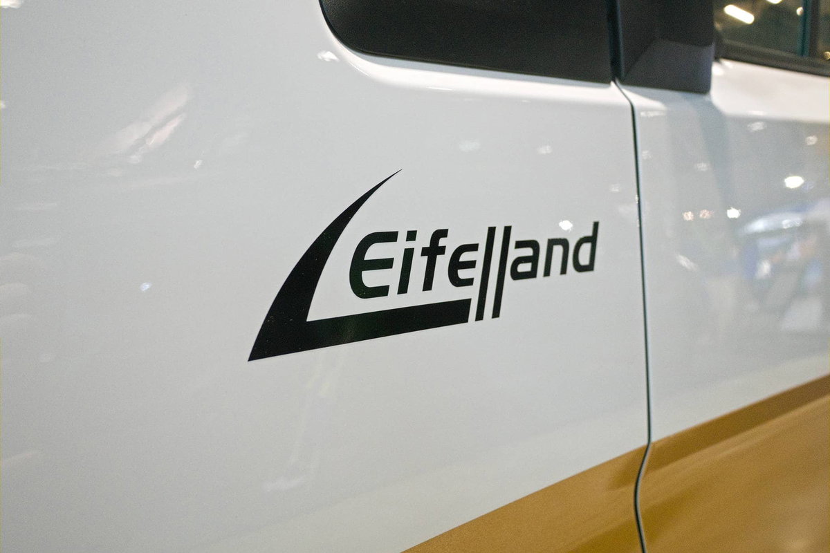Nissan Interstar Eifelland auf der CMT 2026 - Eifelland Logo
