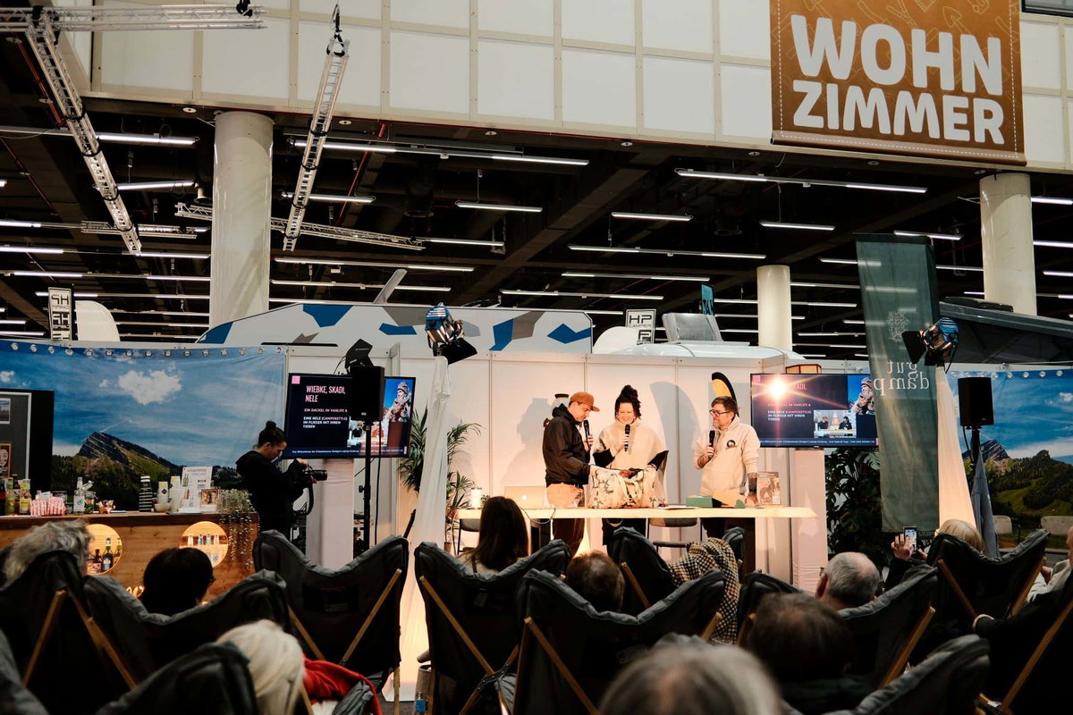 Wohnzimmer auf der REISEN & CARAVANING Hamburg 2026