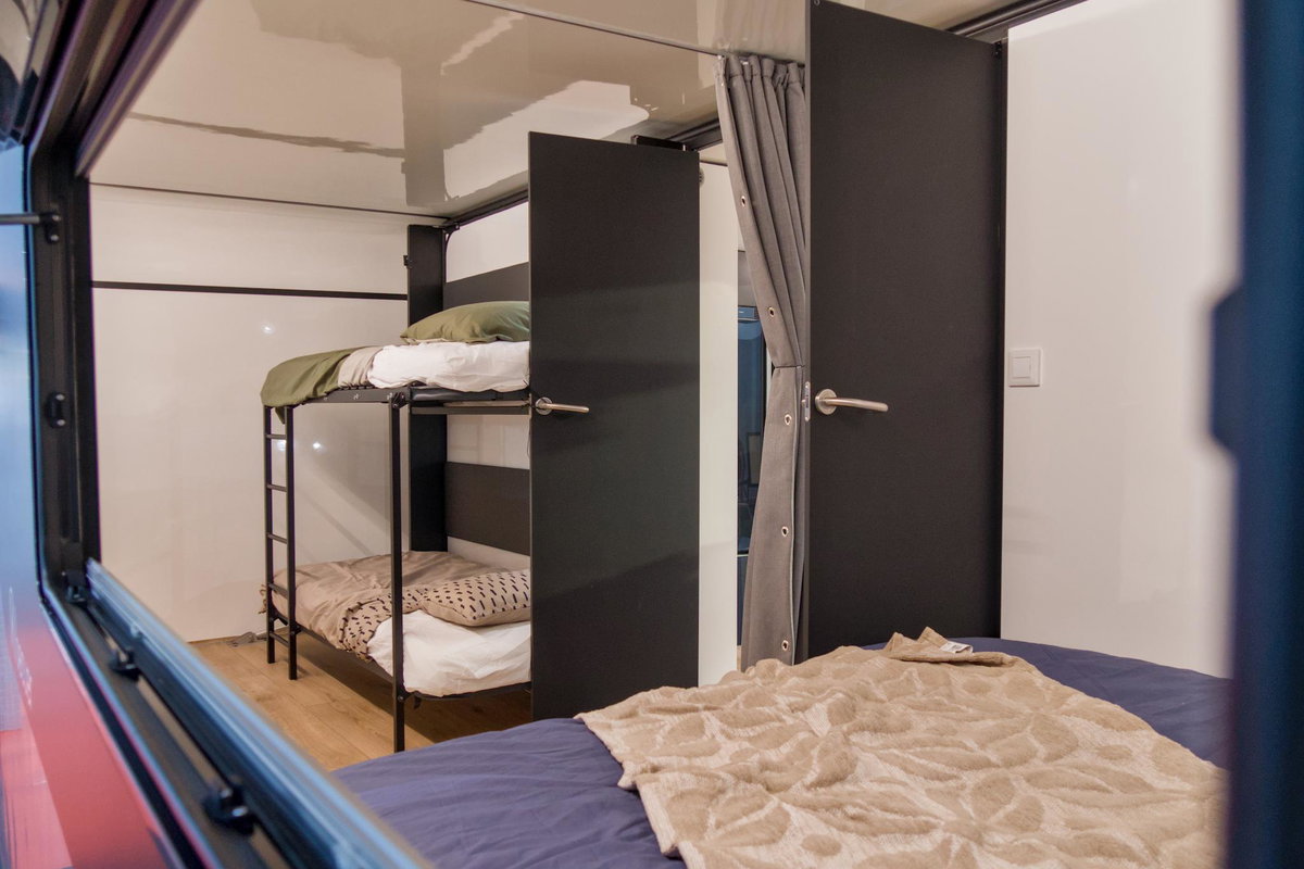 Beauer X6 auf dem Caravan Salon 2026: Schlafbereich-