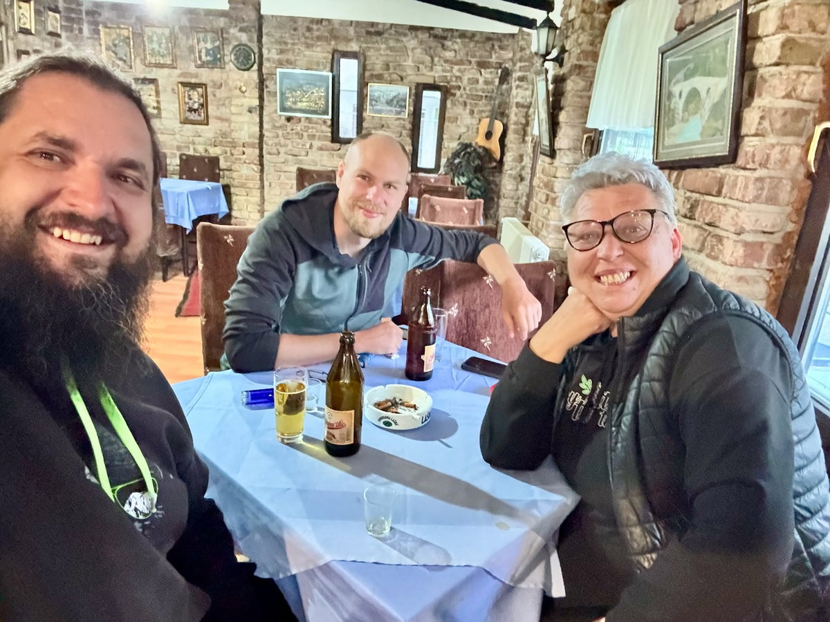 Gegor und Sebastian treffen Almira in Bosnien