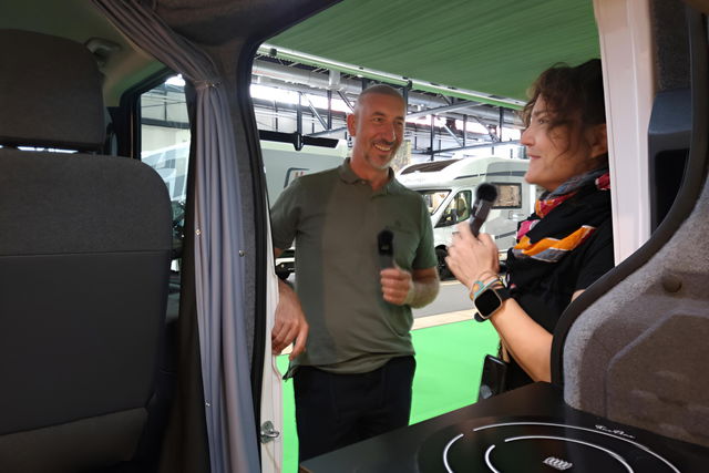 Vom Verbrenner-Ausbauer zum Elektrofan – Michael von Alpincamper im caravan-live-Gespräch