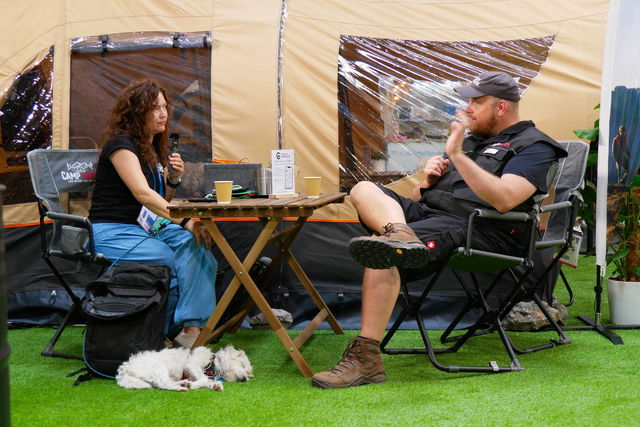Caravan Salon live: Elektrisch ausfahrbare Pickup-Kabinen und federleichte Dachzelte – CAMPWERK erweitert Portfolio